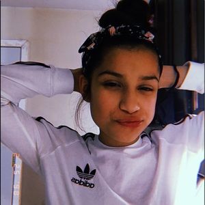 Meet your Posher, Mayra